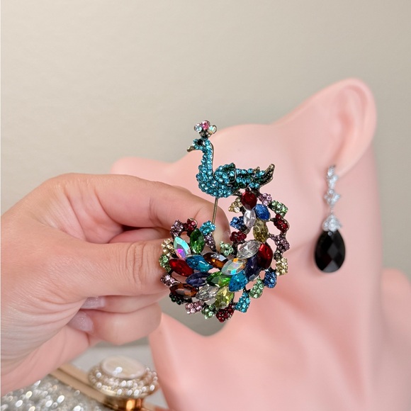 ⚜️ Colorful Peacock Brooch With Crystals 🦚 - Picture 6 of 6